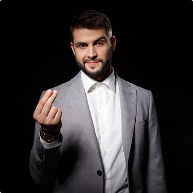 resimler/876-safak-sezer.jpg